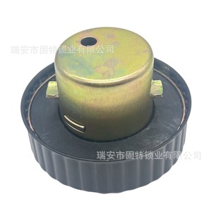 ฝาปิดถังน้ำมันเหล็กสีดำ ยี่ห้อฮันยาง ล็อค อินดัสทรี สำหรับรถตงเฟิง ฟูรุอิกะ 025 - Product Image 1