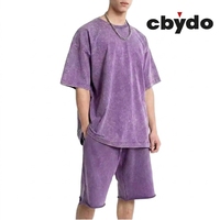 Ensemble survêtement homme Cbydo personnalisé avec logo, t-shirt et short en coton épais délavé style vintage et épaules tombantes