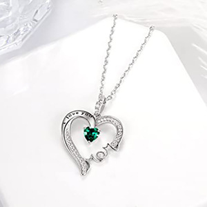 Collana con ciondolo a forma di cuore vintage per donna, regalo per la mamma, catena per clavicola, gioielli alla moda - Product Image 4