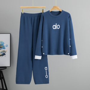 Ensemble deux pièces décontracté et polyvalent pour femme, style jeune, à manches longues et coupe ample, idéal printemps/automne, inspiré des <span class=keywords><strong>influenceuses</strong></span> transfrontalières. - Product Image 1