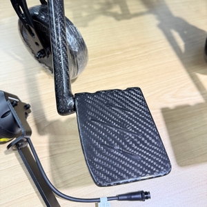<span class=keywords><strong>Silla</strong></span> de Ruedas Eléctrica Ligera de Fibra de Carbono de 11 kg <span class=keywords><strong>con</strong></span> Motor sin Escobillas, <span class=keywords><strong>Silla</strong></span> de Ruedas Eléctrica Tipo Maleta de Fibra de Carbono - Product Image 5