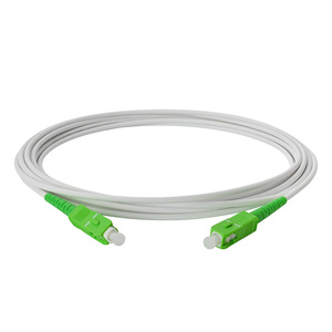 Cordon de brassage fibre optique monomode duplex/simple SC/<span class=keywords><strong>APC</strong></span> vers SC/<span class=keywords><strong>APC</strong></span> OS2 9/125 G657A1 en PVC OFNR LSZH pour utilisation FTTX – Vente chaude - Product Image 1