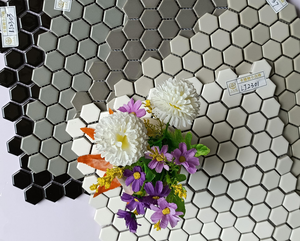 현대 23x26mm 육각형 검은 도자기 모자이크 벽 타일 메쉬 장착 장식 세라믹 타일 호텔 수영장 인테리어 260x300mm - Product Image 6