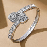 Bracelet manchette fantaisie en forme de cœur baguette, serti de zircone cubique, ouvrant et empilable, plaqué or 18 carats et rhodium, style Hip Hop pour femmes et hommes