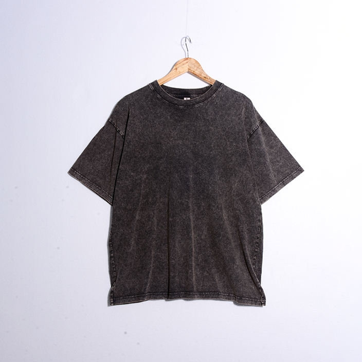 สีเทาเข้ม