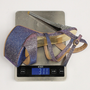Sandali con tacco alto estremo da donna, taglia 47, con plateau spesso e cinturino alla caviglia, modello ballerina, vestibilità larga, tomaia glitterata - Product Image 6