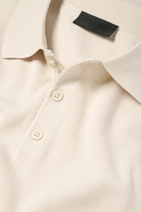 เสื้อโปโลแขนยาวผู้ชาย ทำจากผ้าขนแกะเมอริโน ถักแบบละเอียด สีครีม - Product Image 3