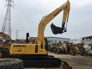 Excavatrices Komatsu Pc200 d'occasion de grande qualité, originales du Japon, 20 tonnes, capacité de godet de 1,15 m, bon état, à vendre à prix avantageux - Product Image 2