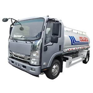 Camión Cisterna Isuzu Japonés Económico para Transporte de Agua Potable, Camión Cisterna de 5m3 para Riego de Calles - Product Image 3
