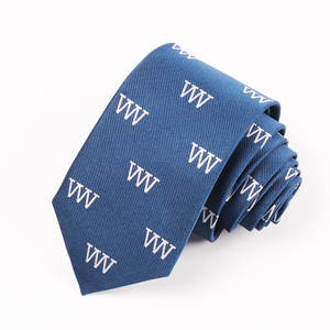 Cravates bleues en soie pure à quantité minimale <span class=keywords><strong>de</strong></span> commande bas personnalisées/en gros Cravates populaires d'assurance qualité 100% <span class=keywords><strong>Cravate</strong></span> <span class=keywords><strong>de</strong></span> cou bon marché faite à la main pour hommes d'affaires - Product Image 2