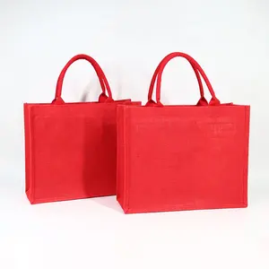 लोगो अनुकूलित शॉपिंग उपहार कंधे लंबे समय से हैंडल लाल जूट बर्लेप ढोना बैग