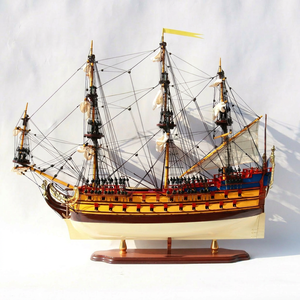 Modèle de bateau à voile en bois fait main - Navire à voile mythique du XVIIe siècle, modèle réduit, décoration intérieure, La Licorne Marron - Product Image 1