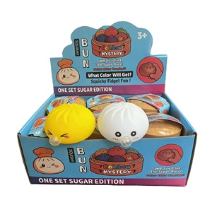 Caja Sorpresa de 12 Juguetes Blandos Antiestrés que Expulsan Burbujas, de Lenta Elasticidad, para Aliviar el Estrés, Regalo para Fiestas - Product Image 1