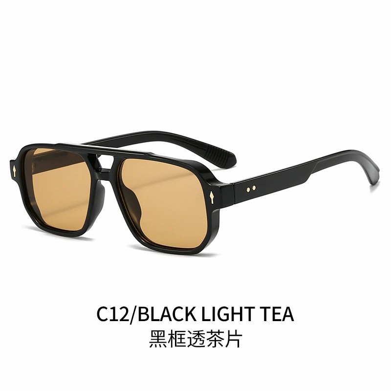 C12
