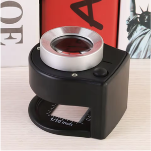 Lampe de détection portable en métal avec grossissement 30X, mesure de l'échelle, et lumières LED et UV - Product Image 3