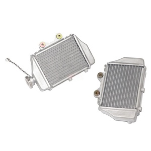 Radiador de Agua para Motocicleta K7NB300/CBS300, Tanques de Agua Izquierdo y Derecho para Motor de Motocicleta Todoterreno - Product Image 2
