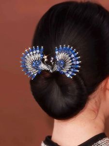 Pince à cheveux artisanale en alliage avec strass et plumes, pour chignon, torsades et coiffures françaises, pour femme - Product Image 2