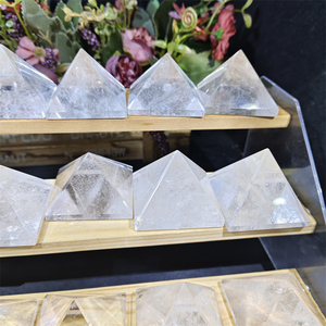 5cm gros Cristaux Naturels Pyramide Clair Quartz Pierres De Guérison Pour Maditation - Product Image 3