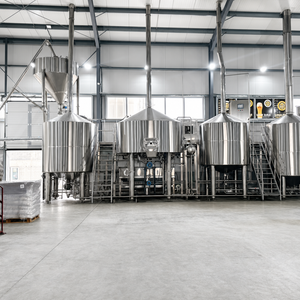 Équipement de brassage de bière artisanale 5000L, solution clé en main, ligne de production de microbrasserie avec pompe et moteur pour usage domestique et hôtels - Product Image 1