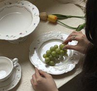 Service de table en porcelaine moderne à motifs floraux en relief, motif tulipe délicat, durable, sans BPA, réutilisable, écologique, assiette, bol, tasse