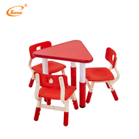 Ensemble Table et Chaises Triangulaires Ajustables en Alliage d'Aluminium Moderne avec Plateau ABS Coloré – Mobilier Scolaire pour Enfants et Salons – Vente en Gros