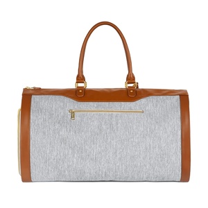 Muestra gratuita de Mergeboon, bolsas de ropa 2 en 1 para viaje, convertibles en bolsas para vestidos y trajes, hechas de RPET. - Product Image 1