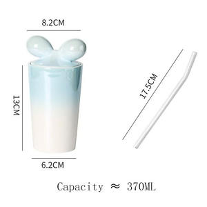 Tasse en céramique au design créatif avec nœud papillon, avec paille en verre, glaçure perlée, tasse à eau de bureau mignonne et élégante - Product Image 3