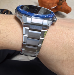 Reloj HUAWEI Mate X Ultimate 2, Exploración Extraordinaria, Buceo al Aire Libre, Aventura Submarina - Product Image 6