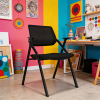 Chaise de bureau moderne pour salle de réunion, avec dossier en maille ergonomique, assise rembourrée, empilable, structure intégrée