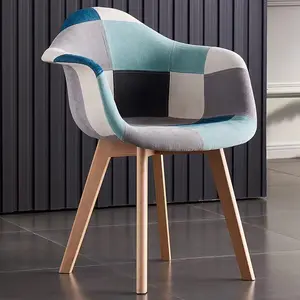 Silla de comedor de tela de madera maciza nórdica, silla con reposabrazos, taburete trasero, escritorio creativo INS, silla de maquillaje para dormitorio