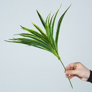 Ramo de Plantas Artificiales de Araña Meng Jie, Blanco, Verde, Amarillo, Verde, Decoración para Interiores y Exteriores - Product Image 3