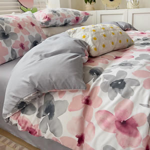 Ensemble de literie à imprimé floral personnalisé <span class=keywords><strong>en</strong></span> gros avec taie d'oreiller parure de lit <span class=keywords><strong>en</strong></span> microfibre de polyester luxe <span class=keywords><strong>en</strong></span> vente - Product Image 4