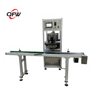 Machine de remplissage quantitative chauffante à 8 trous QFW pour produits cosmétiques (visage, lèvres, films) avec fonction d'agitation pour petites quantités - Product Image 1