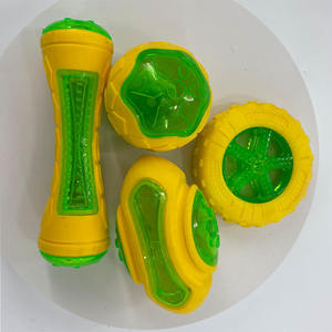 Yüksek kaliteli köpük Tpr + Tpr malzemesi interaktif tedavi oyuncak köpek topu çiğnemek oyuncak ışık ile - Product Image 6