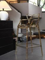 Tabouret de bar en acrylique transparent de style nordique avec accoudoirs, chaise haute de luxe pour café, mobilier de bar design célèbre sur internet