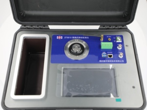 Calibrateur de vibrations portable multifonction pour capteurs électriques/IEPE, tension/sortie de tension 4-20 mA, fréquence - Product Image 6