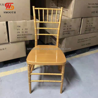 Chaises Chiavari en résine dorées empilables pour événements, banquets, hôtels et mariages – Vente en gros