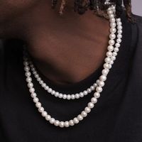 Bijoux personnalisés simples minimalistes collier de perles arrondies perles de coquillage blanc audacieux collier ras du cou et ensemble de bracelets pour hommes