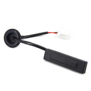 สวิตช์ฝาท้ายฮุนได 81260-2V000 สีดำ สำหรับเปลี่ยนอะไหล่ที่จับฝาท้าย - Product Image 4