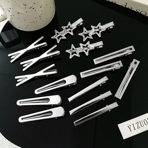 Lot de 8 <span class=keywords><strong>pinces</strong></span> à <span class=keywords><strong>cheveux</strong></span> Y2K argentées, formes vague, étoile, géométriques et goutte d'eau, <span class=keywords><strong>pinces</strong></span> à franges stylées et <span class=keywords><strong>pinces</strong></span> bec de canard pour le front - Product Image 6