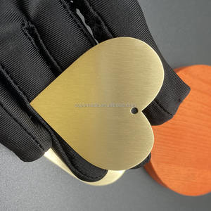 Gepersonaliseerde Vormen Massief Messing Hartvormige Plaat Voor Cadeau Decoratie Hamer Blanco Tags 2 Inch - Product Image 3