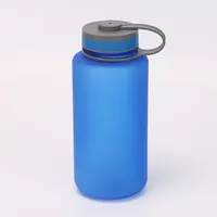 Botella de agua de gimnasio esmerilada de gran capacidad, 1L, tritan, deportiva, con mango, venta al por mayor