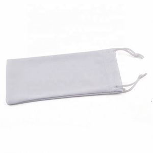 Bolsa para Gafas de Sol Personalizada con Logotipo, Bolsa de Microfibra Negra y Blanca de Alta Calidad para Gafas de Sol con Logotipo Personalizado al por Mayor - Product Image 6