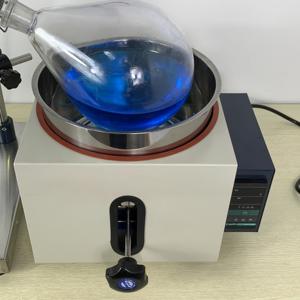Evaporador rotativo CE pequena capacidade Laboratório Evaporador rotativo a vácuo - Product Image 5