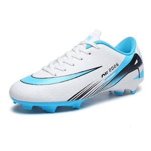 Nuevas Zapatillas de Fútbol con Tacos Largos para Hombre y Mujer, Modernas y Transfronterizas, para Estudiantes y Niños, Zapatillas de Fútbol Juveniles - Product Image 1