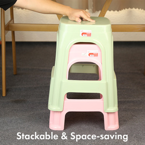 Ergonomic Stackable Plastic Chair <b>with</b> Subtle Grain Pattern Perfect for Meetings - Product Image 3