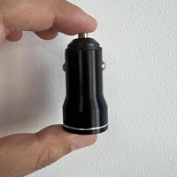 Pengisi daya ponsel di mobil, adaptor pengisi daya ponsel mobil mini USB-A 12W max tipe-c dengan pengisian daya Cepat