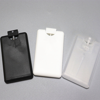 Flacon pulvérisateur de désinfectant pour les mains en plastique portable de 20 ml, type carte de crédit, flacon pulvérisateur de désinfectant pour les mains en plastique