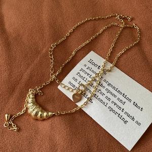 Pendentif en argent sterling S925, poisson diable, collier manta, design personnalisé avec motif de créature marine, motif numérique - Product Image 1