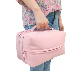 Luxury High Quality Puffy Pink Large Capacity Storage Makeup Organizer Bag Cosmetic Bags Manufacturers For Women Wholesale